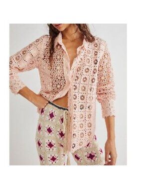Free People One Yesenia Pink Floral Eyelet Button Up Shirt Shacket Boho Size XS